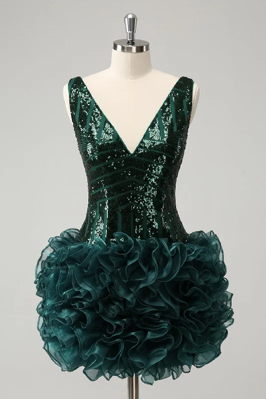 "Plus size wedding dresses for women with a perfect fit"Glitter Dark Green V Neck Sequins Homecoming Dress with Detachable Ruffles