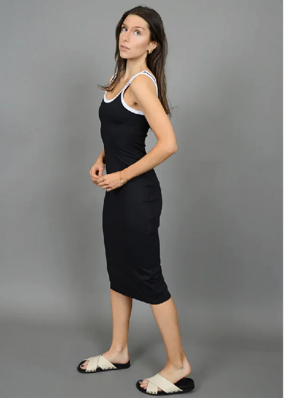 Sleeveless silk midi dress for a sophisticated summer styleRD Style Tanith Tank Midi Dress - Black Sleeveless silk midi dress for a sophisticated summer styleRD Style Tanith Tank Midi Dress - Black