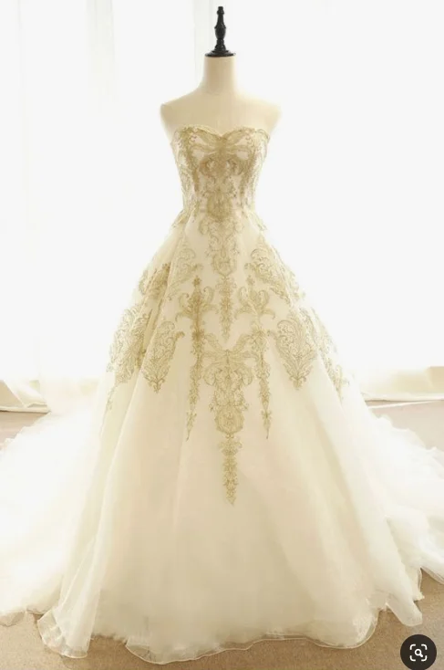 Silk - dupioni wedding dress for a luxurious feelchampagne lace long wedding dress, champagne bridal dress, champagne lace wedding prom gown cg3482