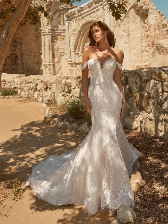 Open - back wedding dress for a sexy lookFrederique