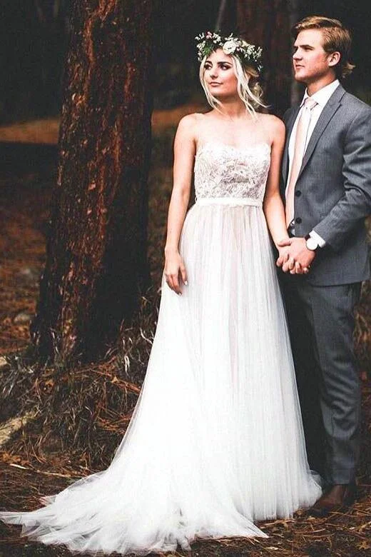 Custom - made plus size wedding dressIllusion Neck A-line Lace Boho Wedding Dress with Tulle Skirt Custom - made plus size wedding dressIllusion Neck A-line Lace Boho Wedding Dress with Tulle Skirt