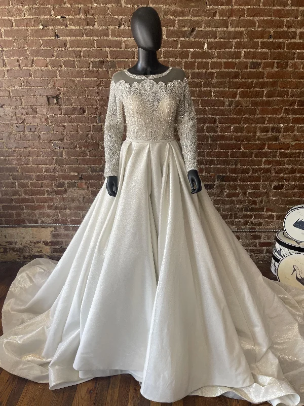 Plus - size ball gown wedding dressPollardi Power