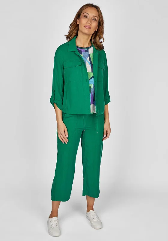 Flowy pants for women in a romantic lookRabe Drawstring Waist Straight Cut Crop Trouser, Green Flowy pants for women in a romantic lookRabe Drawstring Waist Straight Cut Crop Trouser, Green