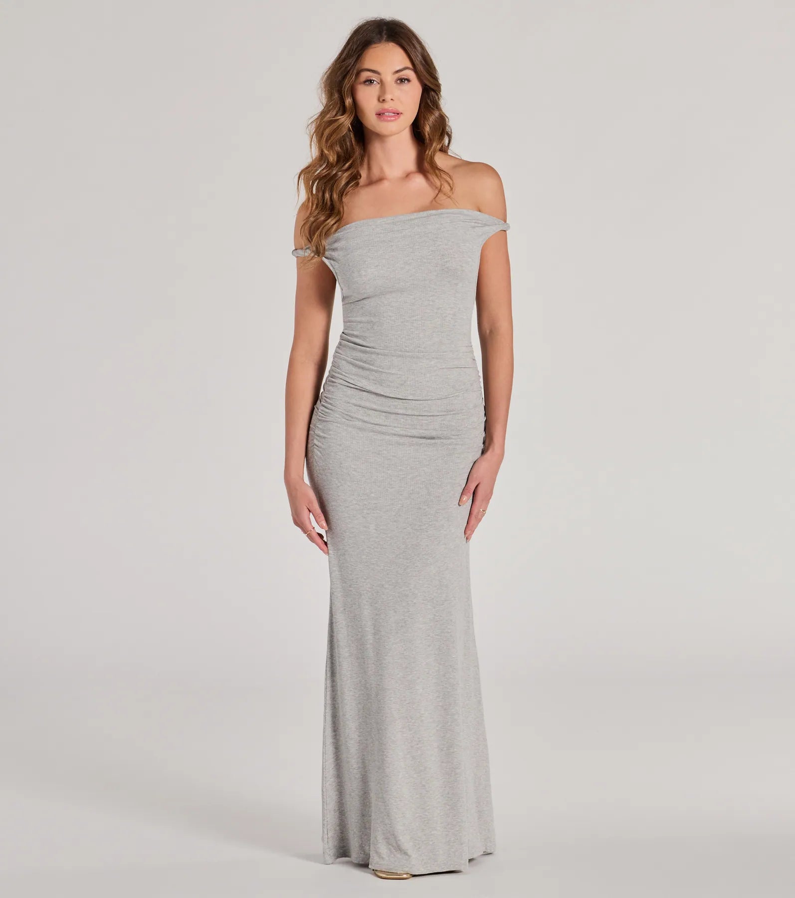 "Seasonal Sale: Save Big on Women's Dresses for Every Occasion"Casual Chic Ruched Ribbed Knit Maxi Dress